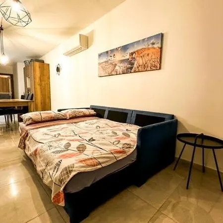 Jacuzzi Flat Apartment