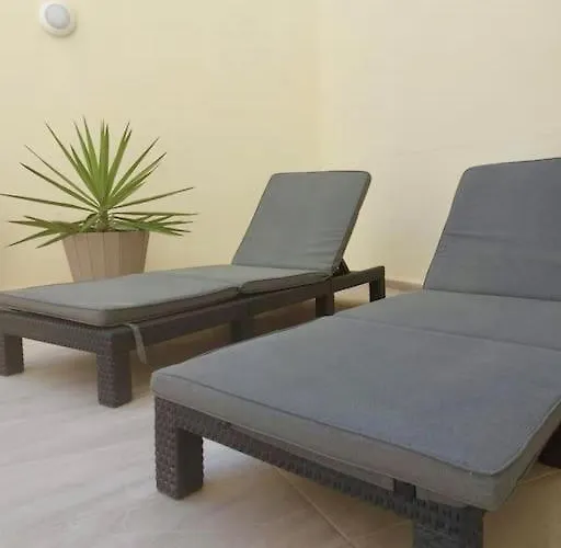 Jacuzzi Flat Apartman *