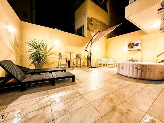 Jacuzzi Flat Apartman Sliema